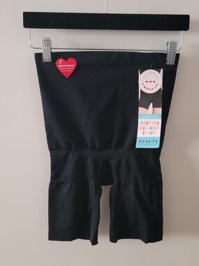 Assets by Spanx Black Shaping High-Waist Short